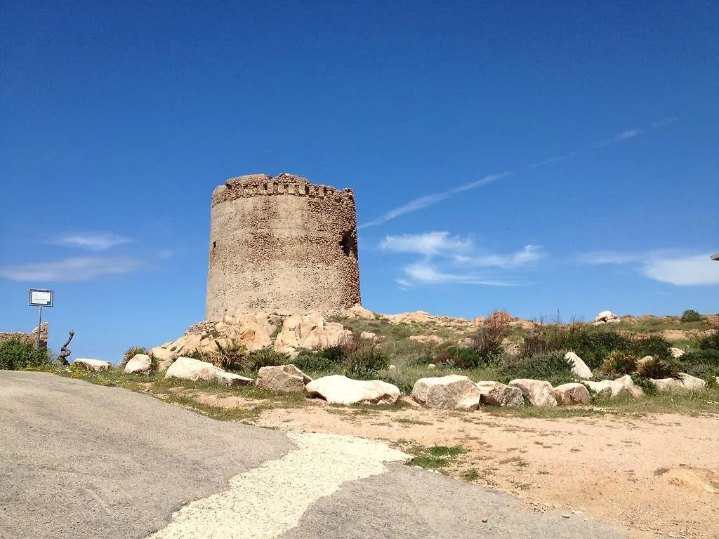 **** Aparthotel Villa Rosanna Isola Rossa Itálie